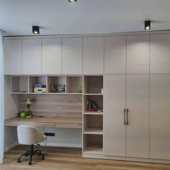 Авито_ недвижимость, транспорт, работа, услуги, вещи